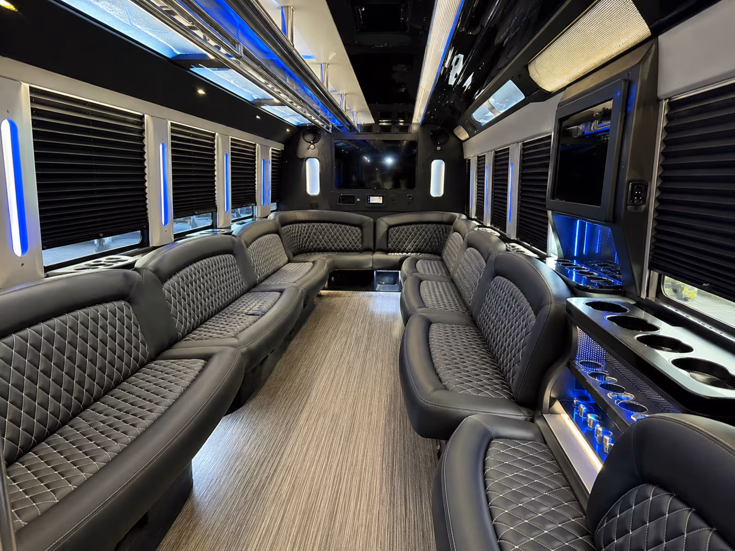 buses for day trips and multi stop field trips from elizabeth nj