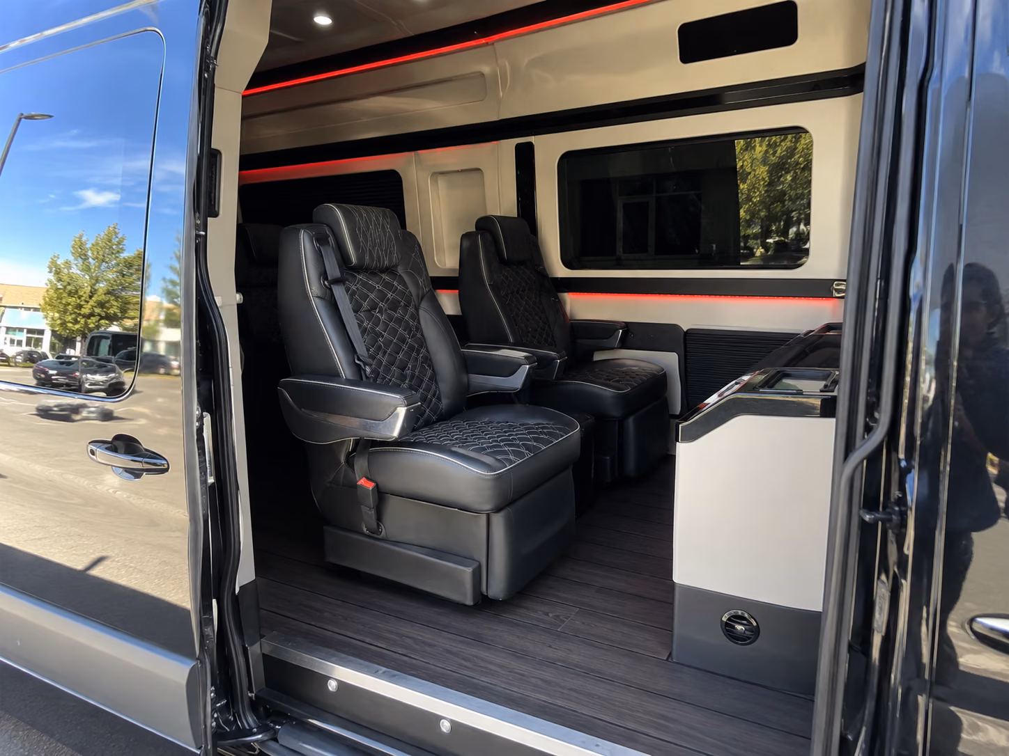 easily book transportation for your next convention or trade show 3