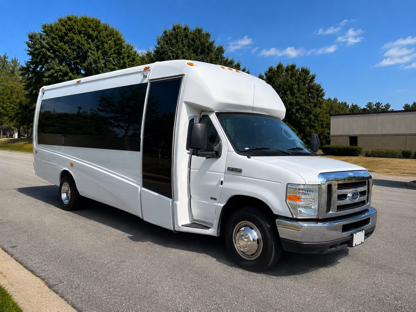 easily book transportation for your next wedding 1
