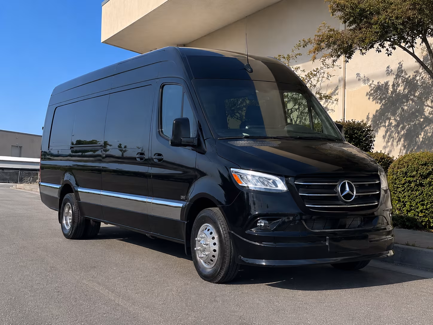 elizabeth event transportation onboard seating